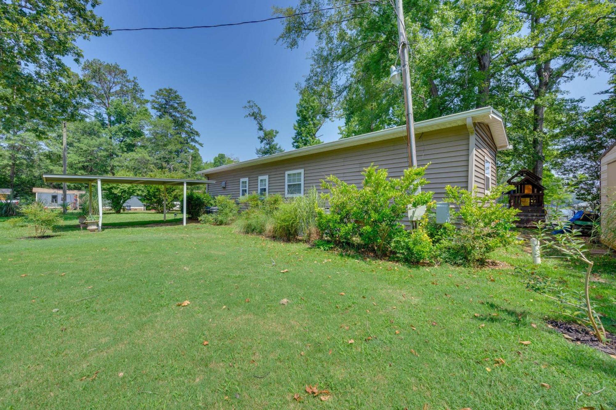 Lake Sinclair Crooked Creek Cottage With Fire Pit! Eatonton Exterior photo